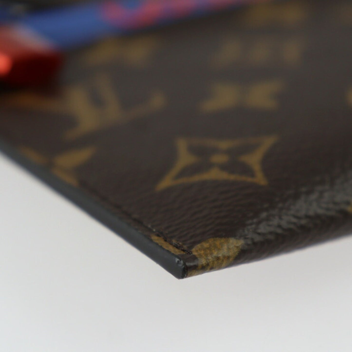 Louis Vuitton Pochette Ruban