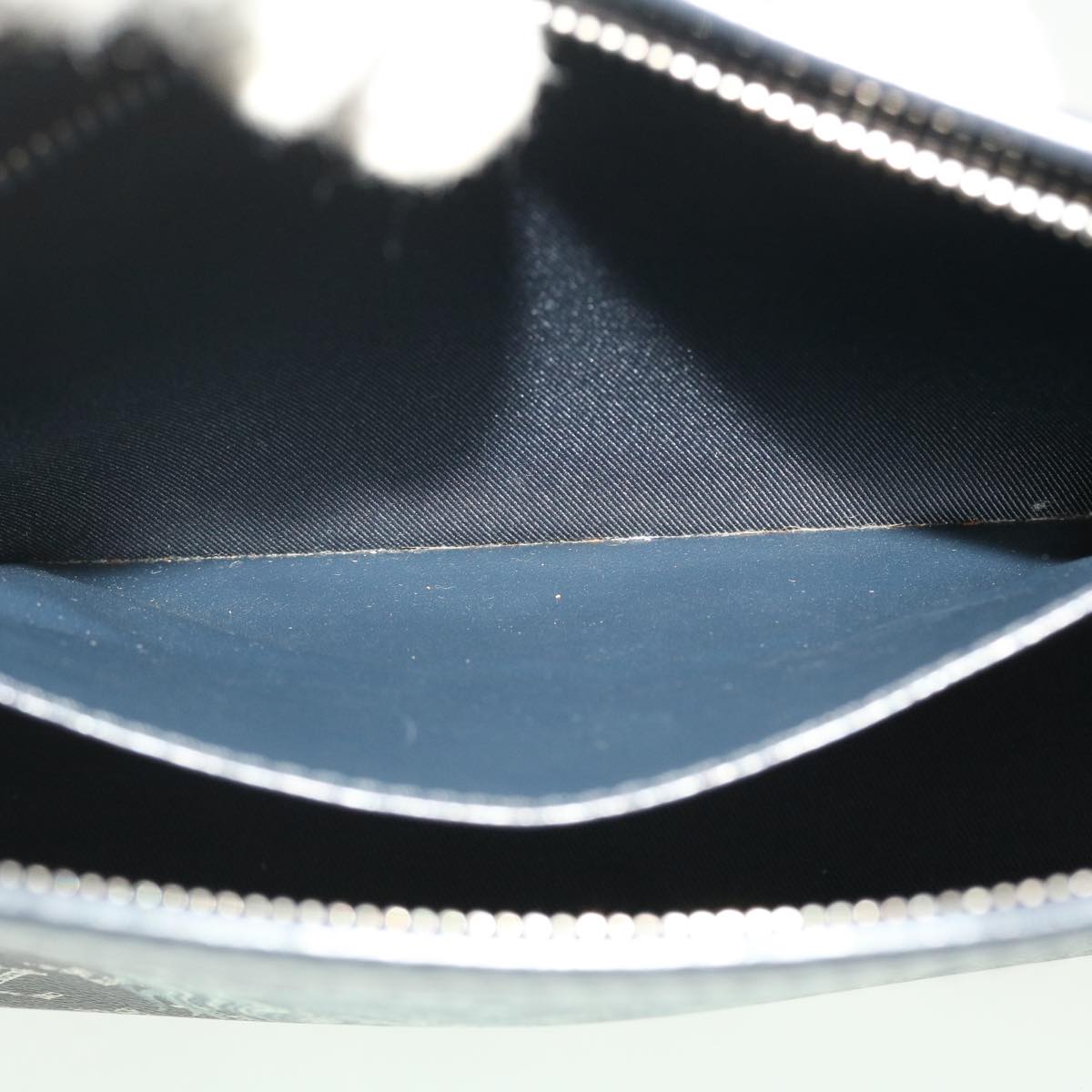 Louis Vuitton Pochette voyage