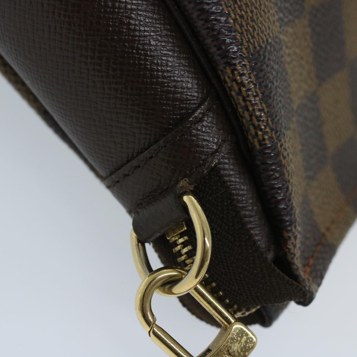 Louis Vuitton Trousse makeup