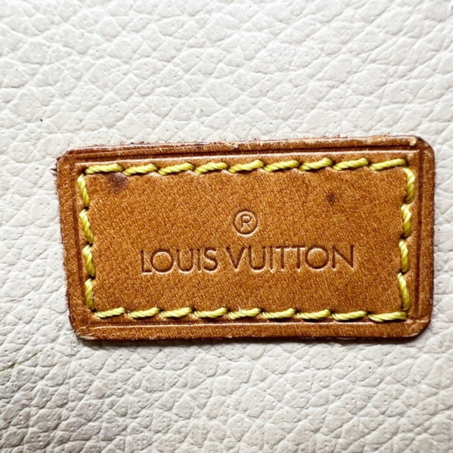 Louis Vuitton Sac plat