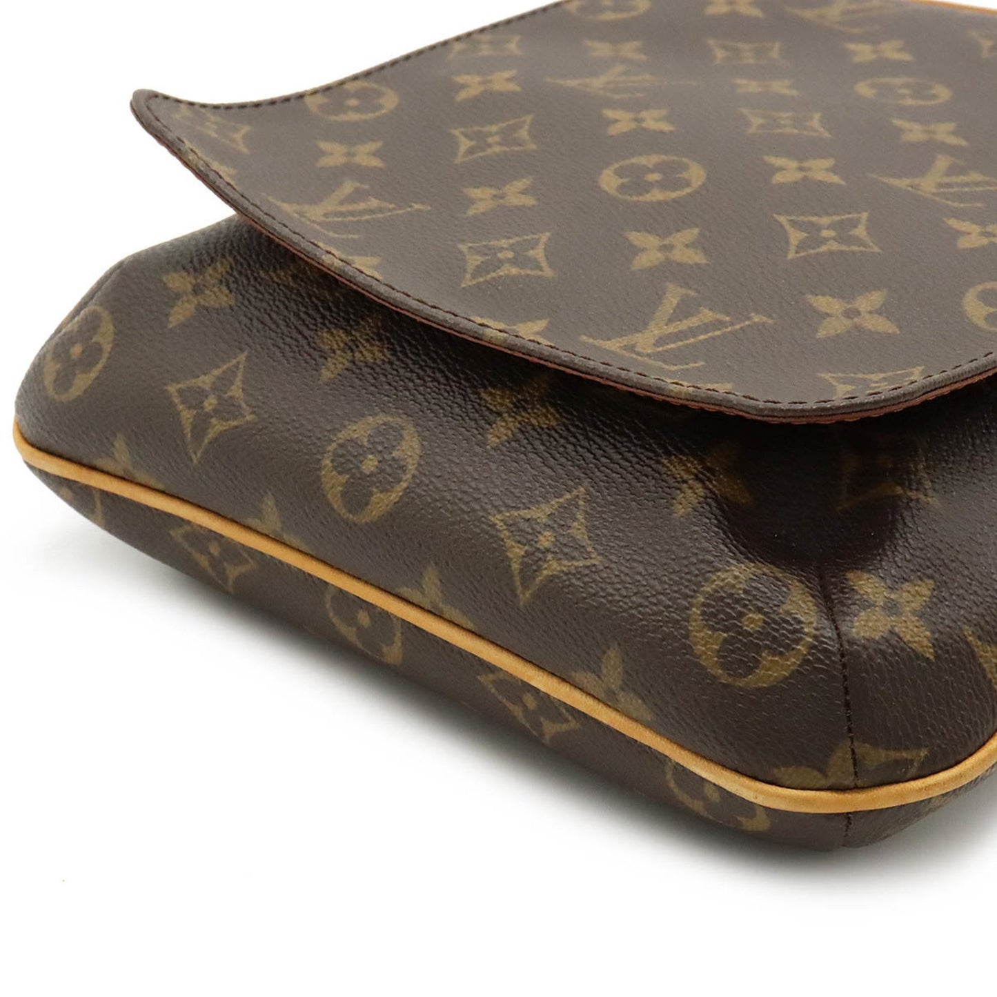 Louis Vuitton Musette Salsa