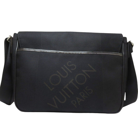 Louis Vuitton Messenger