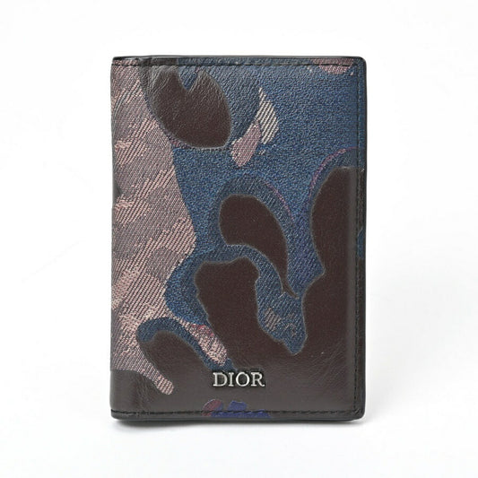 Dior --