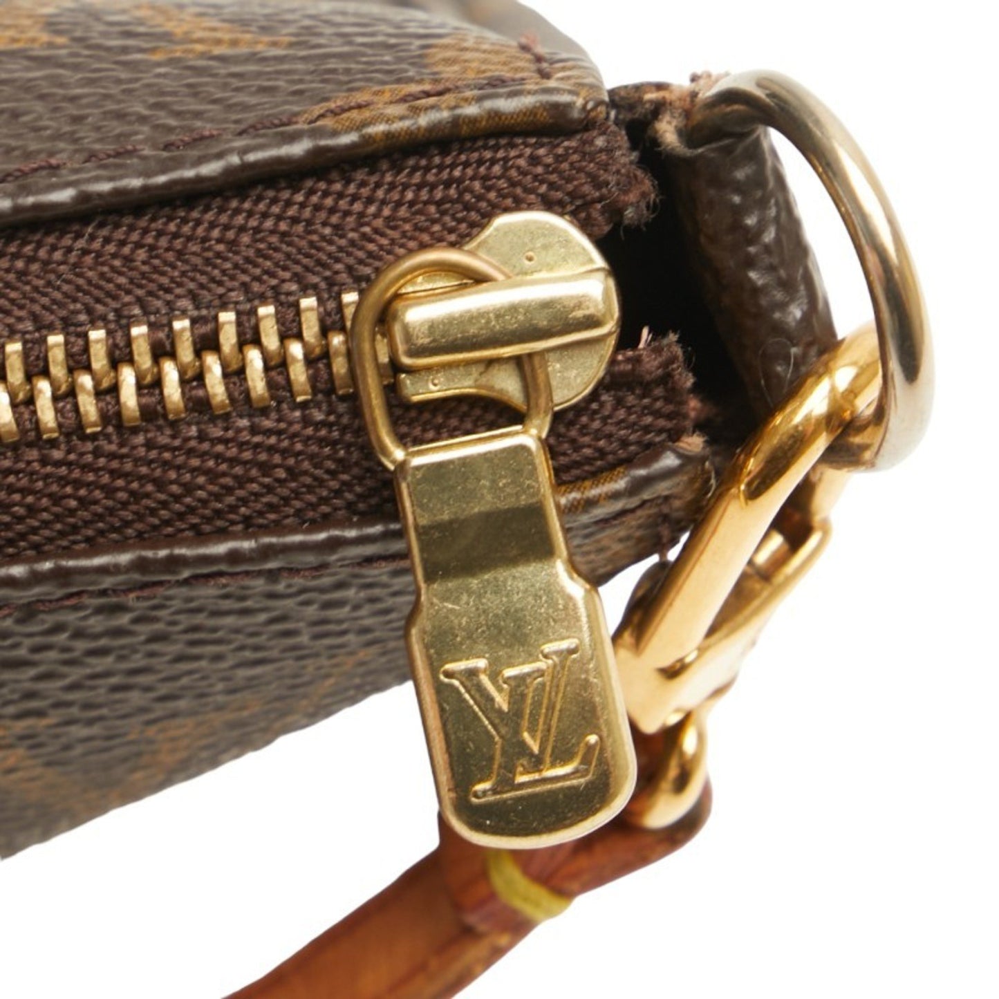 Louis Vuitton Pochette Accessoire