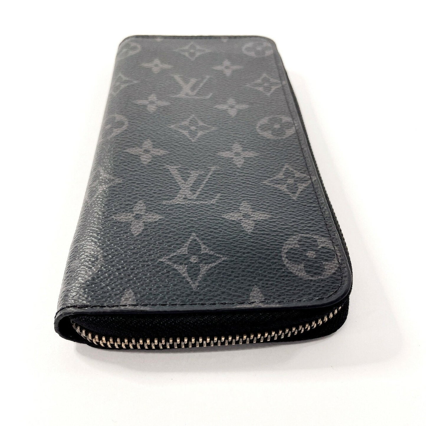 Louis Vuitton Zippy wallet