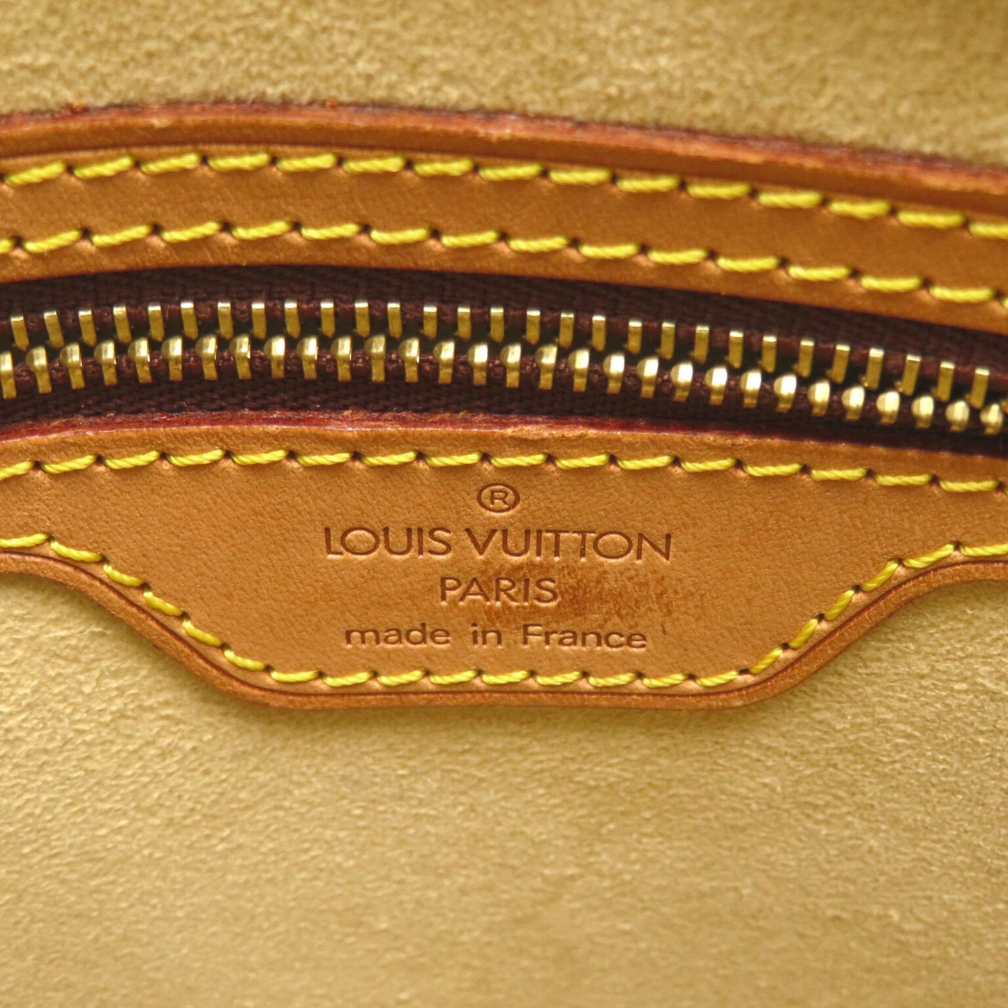 Louis Vuitton Looping MM