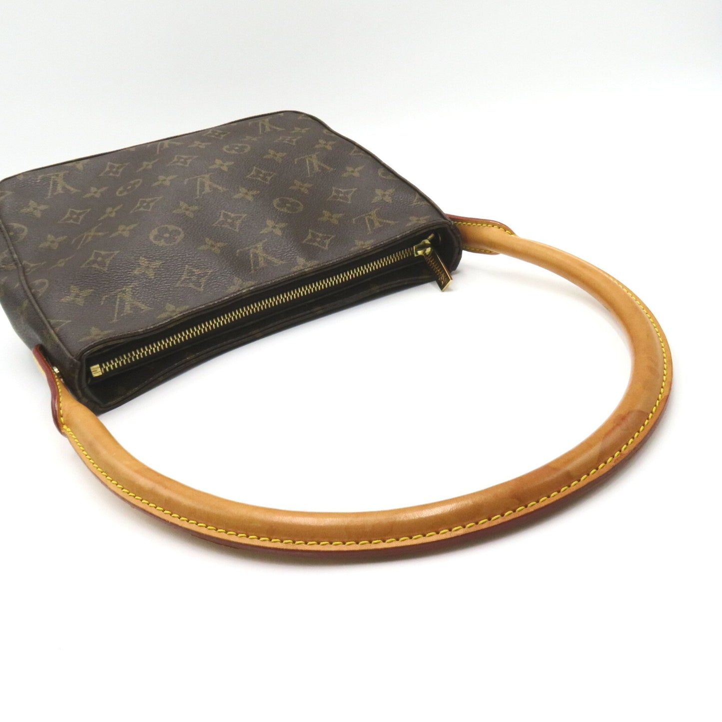 Louis Vuitton Looping MM