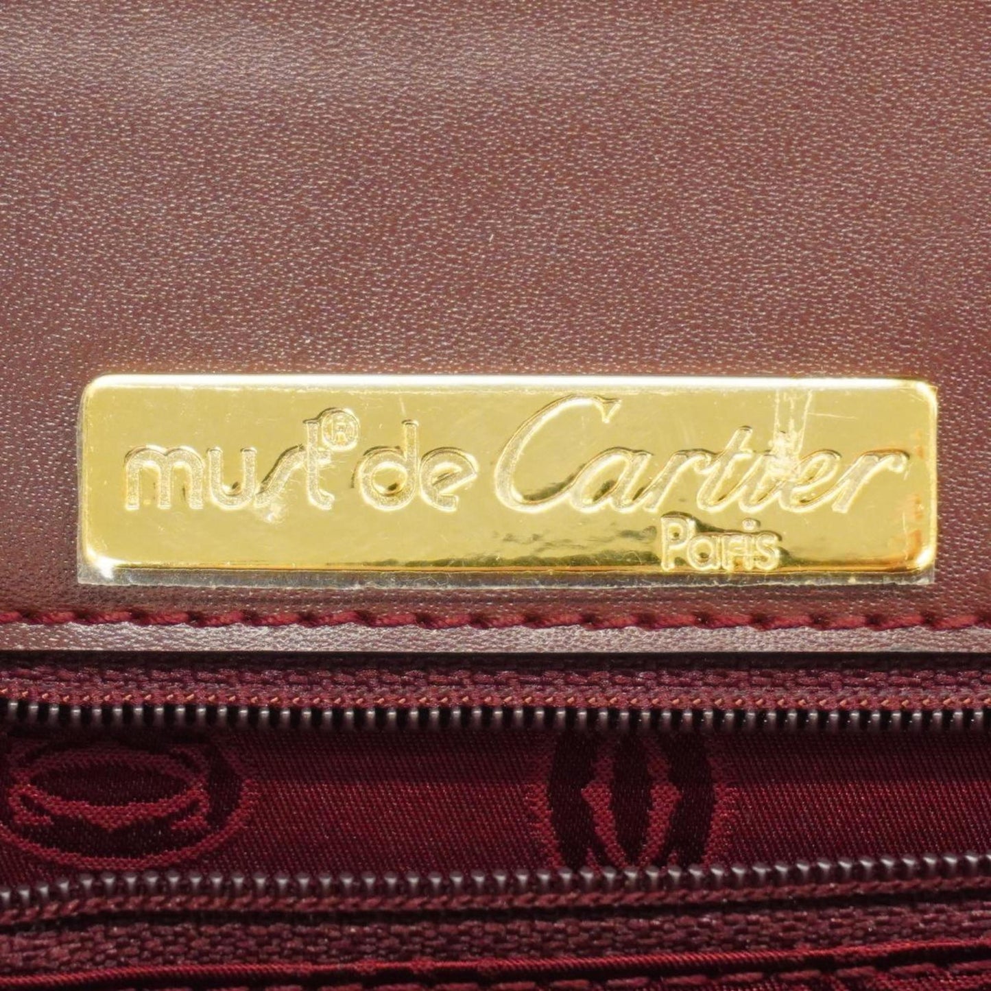 Cartier Must line