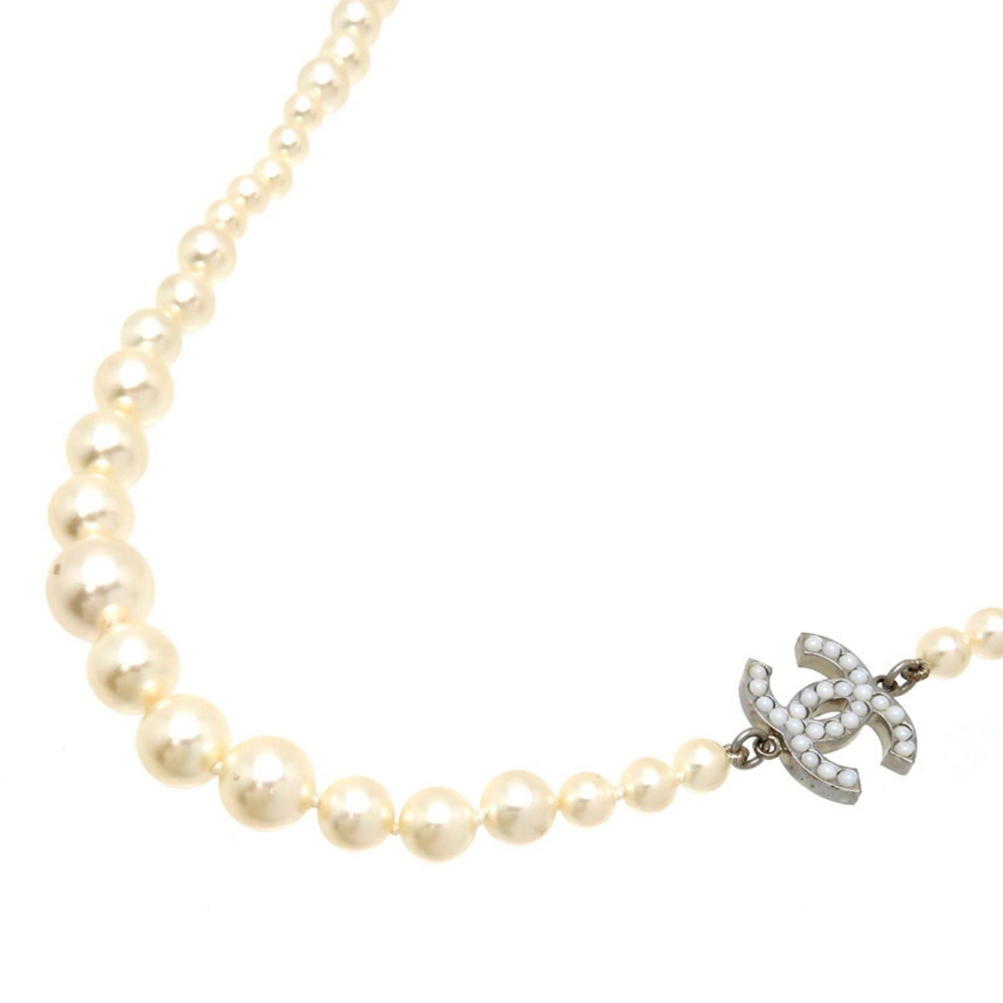 Chanel Imitation pearl necklace