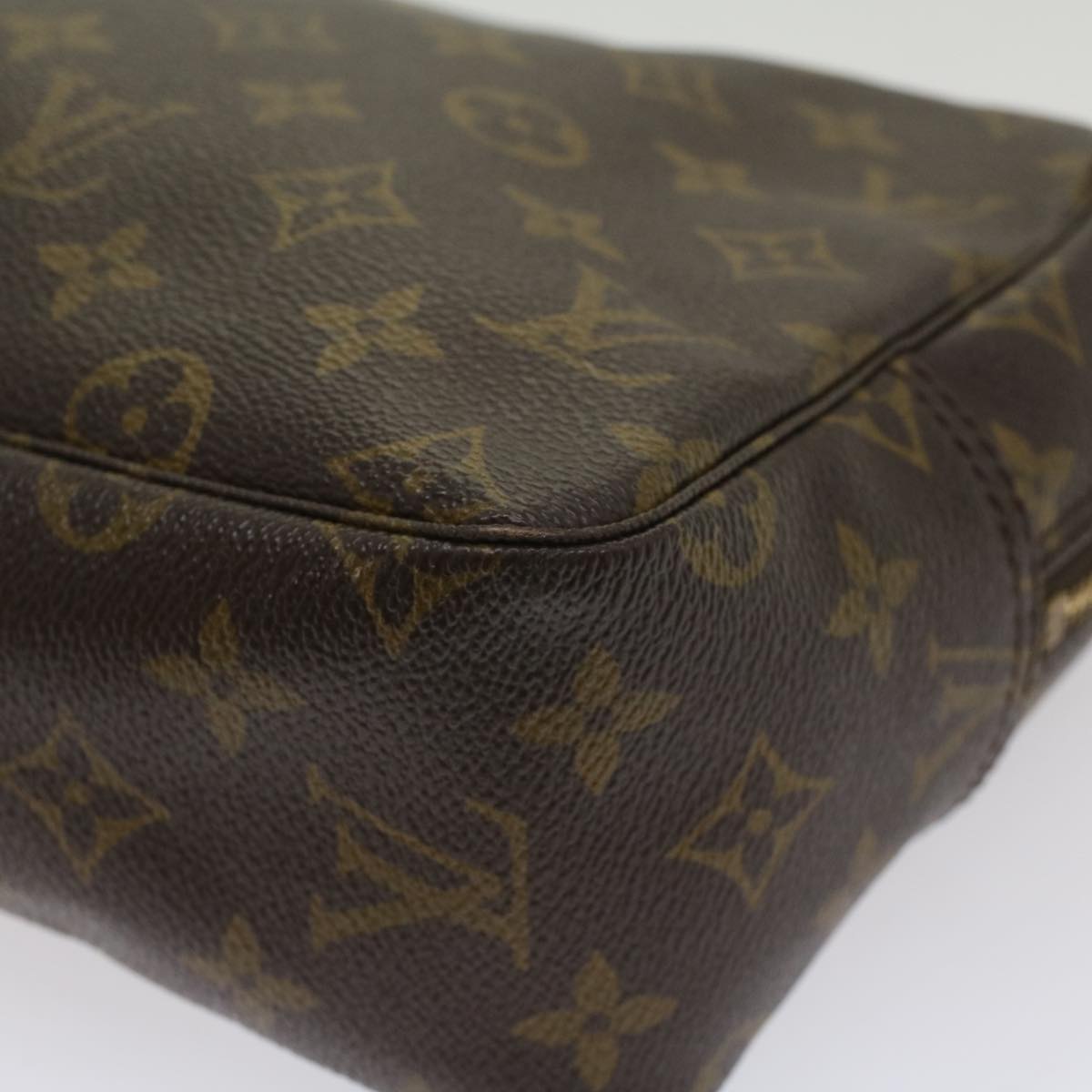 Louis Vuitton Trousse de Toilette