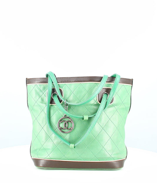2006-2008 Chanel Green Leather Bag Matelassé