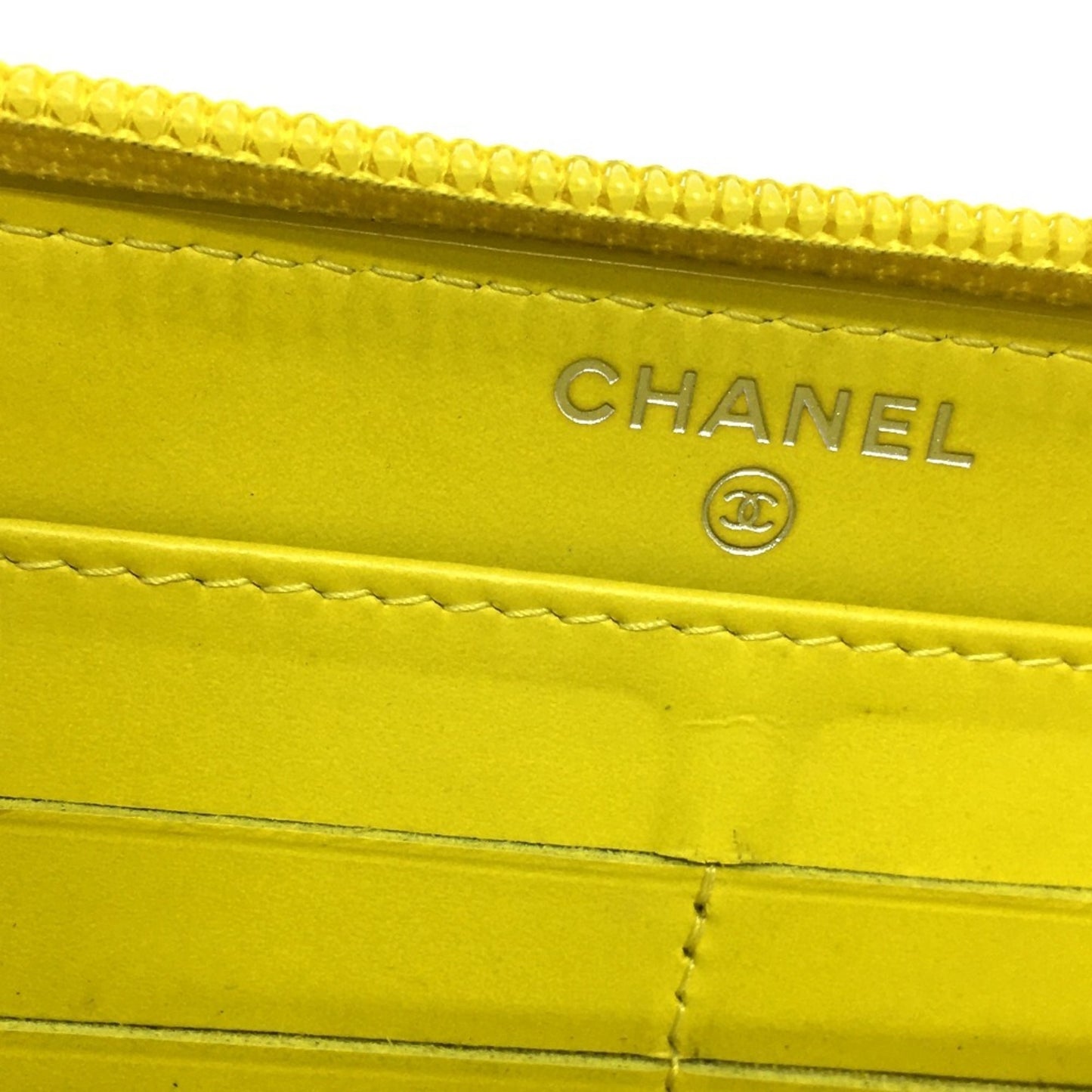 Chanel Logo CC