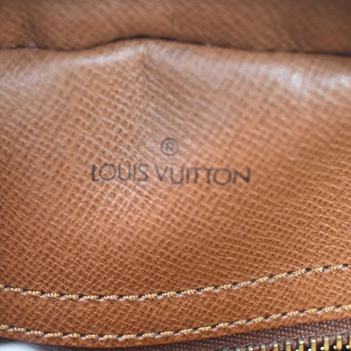 Louis Vuitton Senlis